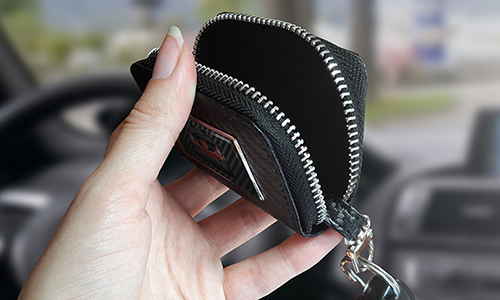 VISOUL Echt Leder Autoschlüssel Abdeckung Schlüsseltasche Auto-Schlüssel-Anhänger Antik Vintage Schwarz Karabienerhacken Tasche Reißverschluss 