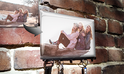 schlüsselbrett personalisiert mit Familien Foto auf der Wand personalisiertes schlüsselbrett