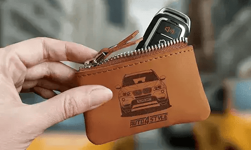Auto Schlüsselanhänger personalisiert handgefertigt Kleeblatt Auto