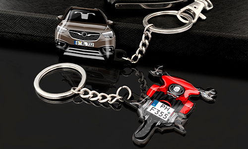 Bestelle jetzt persönlich gestalteten Schlüsselanhänger für dein Auto!