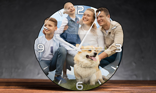 gallery-wall-clock-personalized-with-photo-1