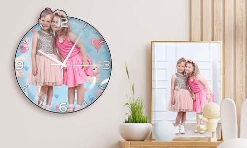 gallery-wall-clock-personalized-with-photo-3