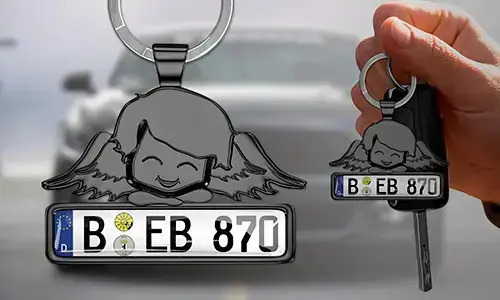 gallery-keychain-angel-with-license-plate-coated-3