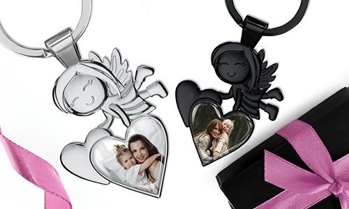 Guardian angel keychain with photo of mother in a heart