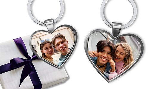 Heart keychain with photo of best friends