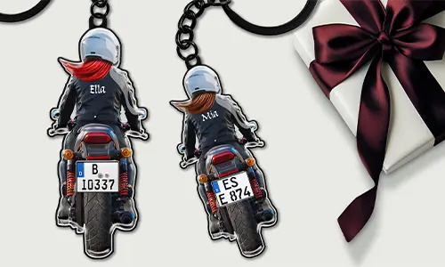 Personalised motorcycle keychain with name and license plate - gift for your wife