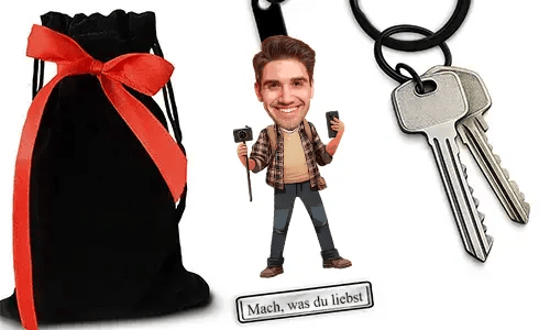 Personalized Comic-Style Keychain With Name And Blogger Design