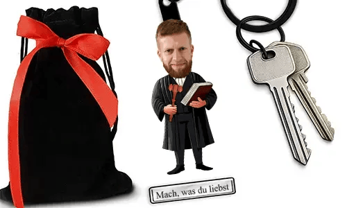 Personalized Judge-Style Keychain With Name And Profession Design