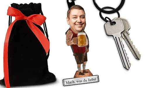 Personalized Oktoberfest Lover Keychain With Name And Beer Stein Design