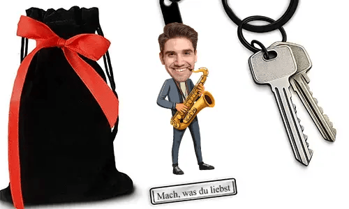 Personalized Comic-Style Keychain With Name And Saxophone Design
